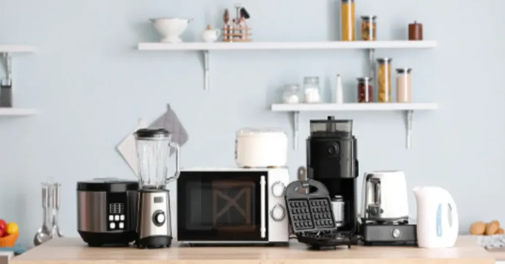 Innovations in Built-In Kitchen Appliances: Smart Features and Trends